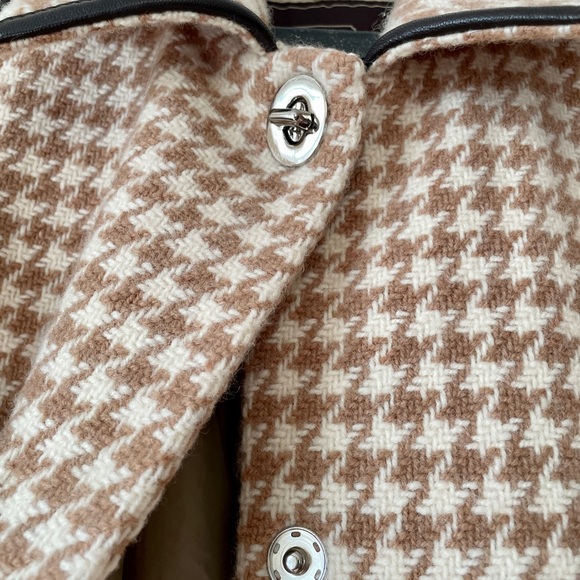 Vintage Coach Houndstooth Wool & Leather Womens Coat / Fully Lined / Large Tan - Picture 11 of 13